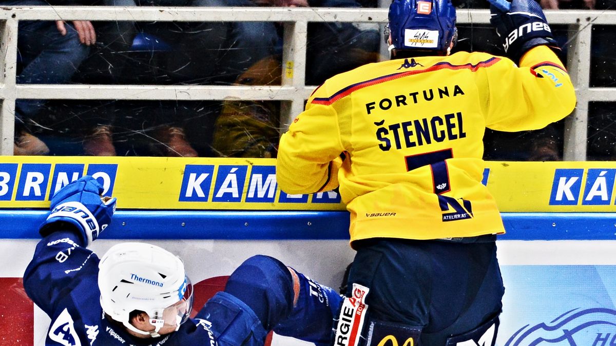 Motor v Brně srazilo vyloučení hvězdného útočníka. Musíme se poučit, řekl Štencel